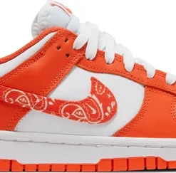 SB Dunk 'Orange Paisley'