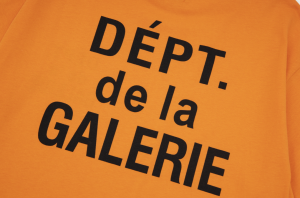 Gallery Dept. Dept De La Galerie Classic Tee - Image 2