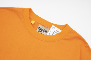 Gallery Dept. Dept De La Galerie Classic Tee - Image 4
