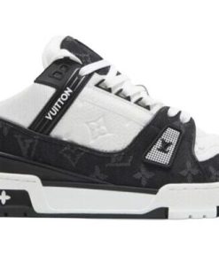 Louis Vuitton Trainer 'Black'