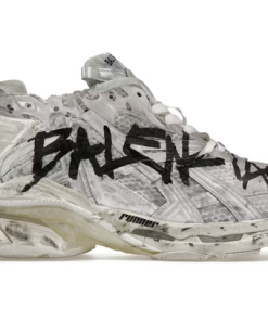 Balenciaga Runner white