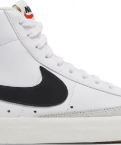 Nike Blazer Mid '77 Black White
