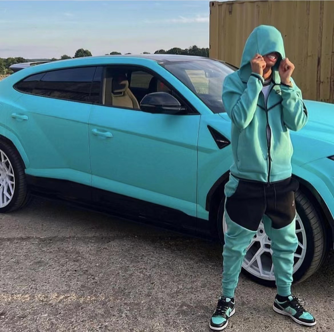 Nike Tech Cyan