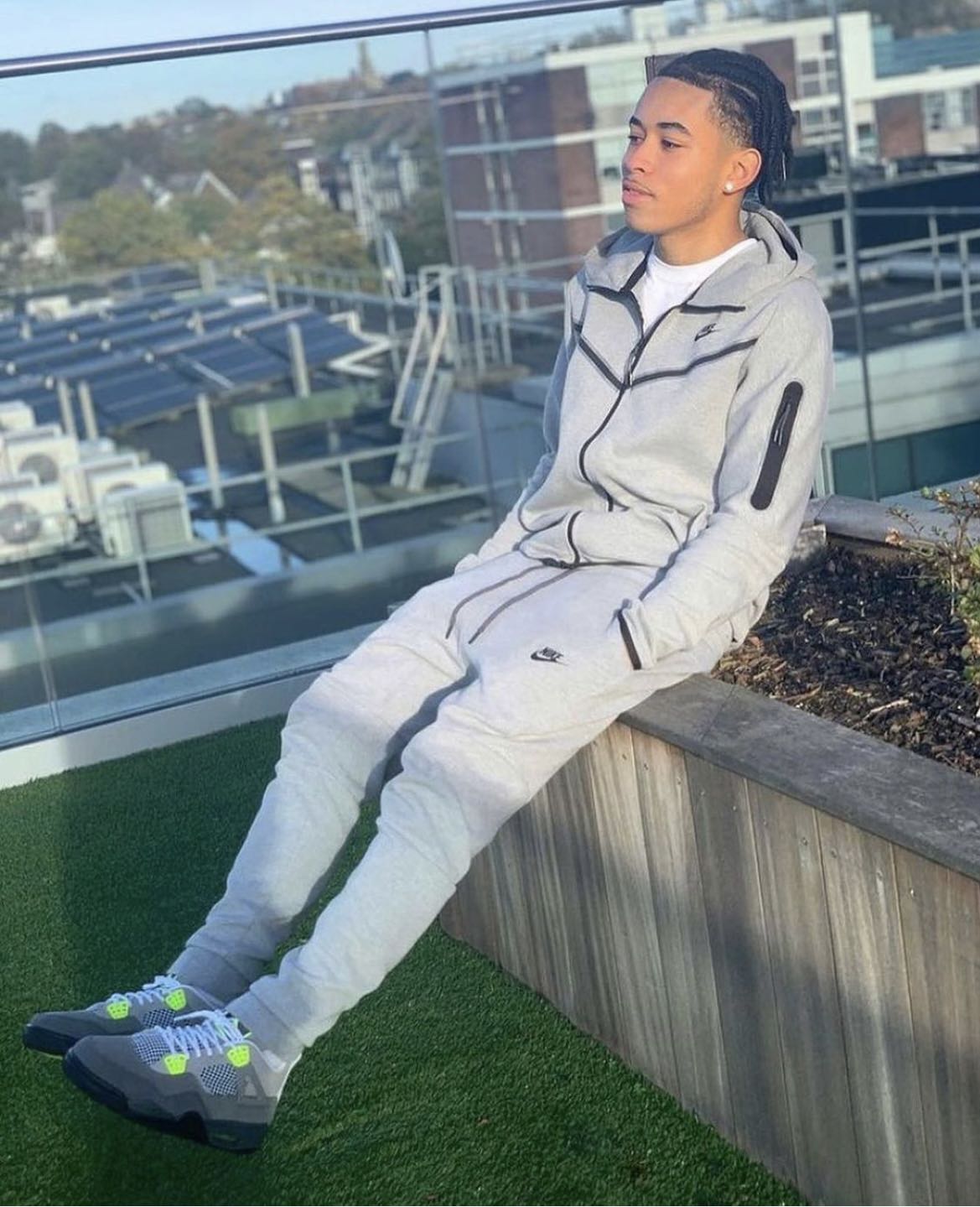 Nike Tech Gray