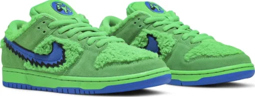 SB Dunk "Green Bear" x Grateful Dead - Image 5