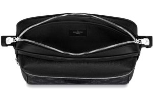 Bandolera Louis Vuitton Black - Image 3