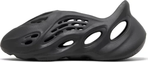Yeezy Foam Runner "Onyx" - Image 2