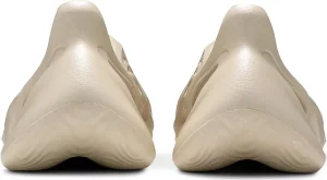 Yeezy Foam Runner "Desert Sand" - Image 4