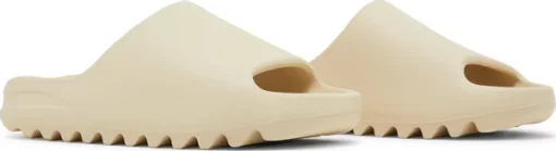 Yeezy Slide "Bone" - Image 5