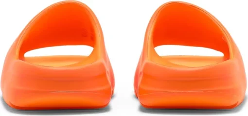 Yeezy Slide "Enflame Orange" - Image 4