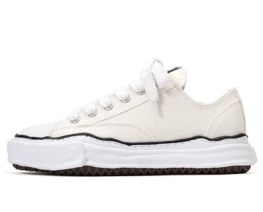 Maison Mihara Yasuhiro "White"